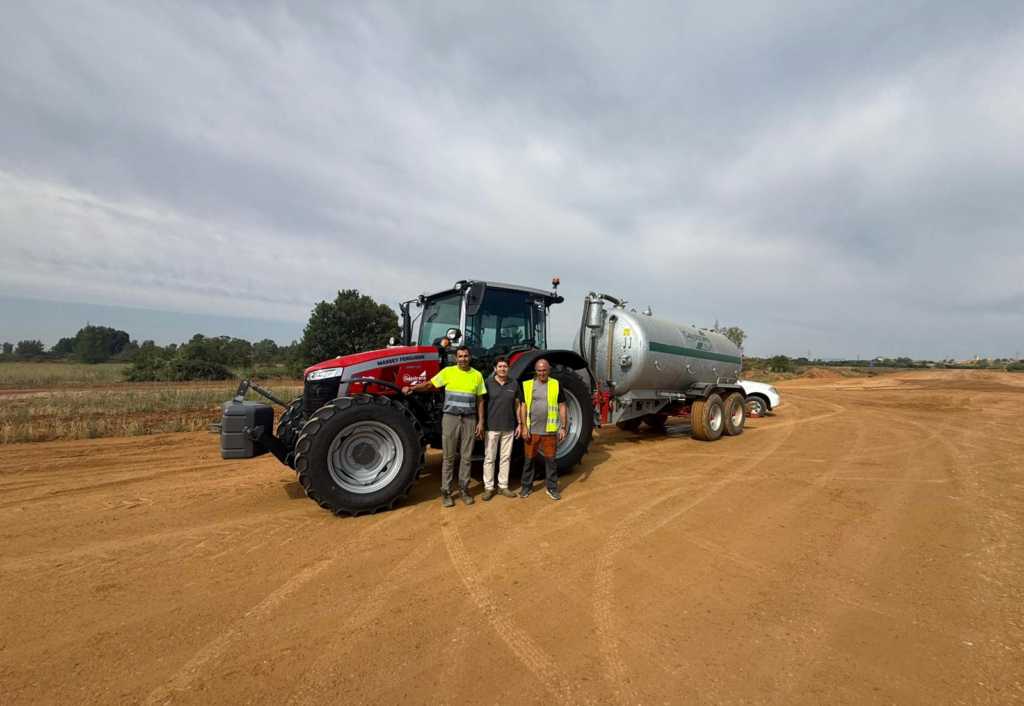 tractor